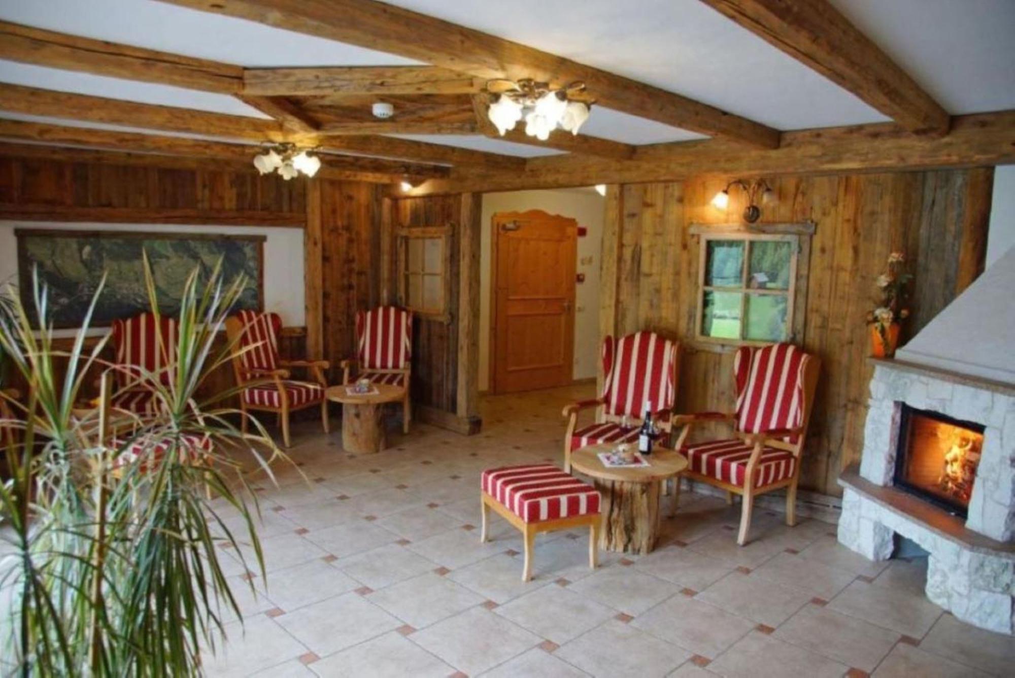 Hotel Pension Odles San Martino in Badia Ngoại thất bức ảnh